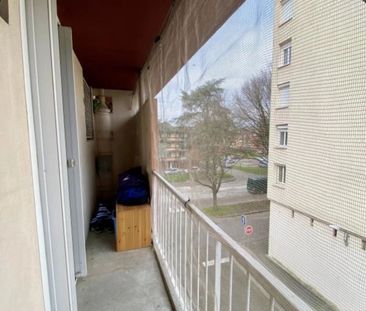 A AGEN, APPARTEMENT T4 MEUBLÉ AVEC PARKING EXTÉRIEUR ET TERR - Photo 2
