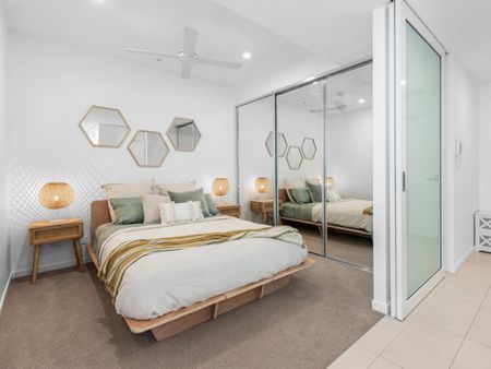 Modern Inner-City Living in 'St Tropez' – Style, Space & Location Combined - Photo 3