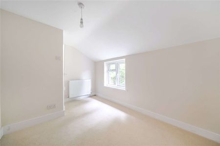 A newly refurbished cottage on the edge of village. - Photo 2