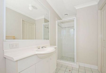 10/38 Beneke Street, Chermside QLD, Belconnen - Photo 3