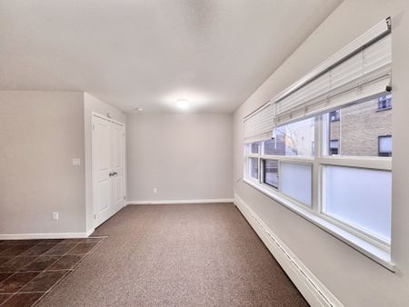 For Lease - 25 Paisley Boulevard Unit# Unit 5A, Mississauga, Ontario - Photo 2