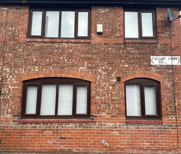 Room in a Shared House, Wilbraham Road, M14 - Photo 1