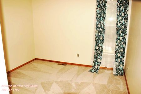 886 Lee Ridge Road - Photo 5