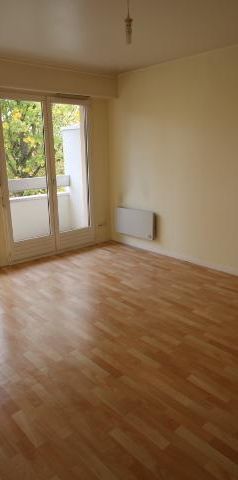 Location Appartement 2 pièces 46m² CAMBRAI 59400 - Photo 1