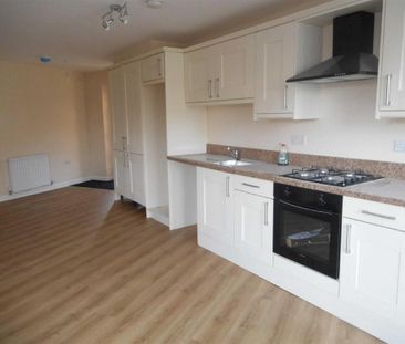 2 bedroom semi-detached house to rent - Photo 2