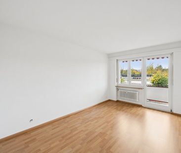 APPARTEMENT CONFORTABLE À L’EMPLACEMENT CENTRAL - Photo 4