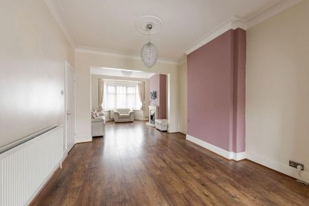 4 bedroom terraced house to rent - Photo 2