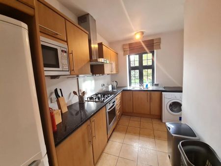 Greystoke Lodge, Hanger Lane, London W5 - Photo 5