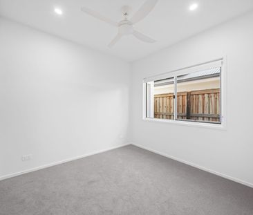 Discover Modern Living at Its Finest in Palmview! - Photo 3