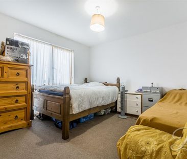 1 bedroom - Photo 5