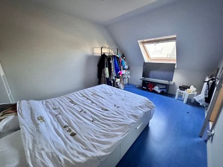 Halfopen woning met 3 slaapkamers en garage te huur te Roeselare - Photo 5