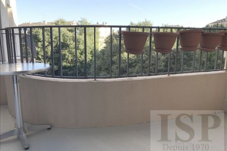 3 pièces à 2 pas du cours Mirabeau - Photo 2