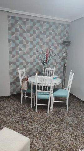 Piso de alquiler en Calle Núcleo Residencial la Paz, 34, La Paz - Las Américas - Foto 4