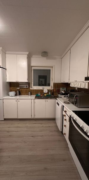 Övre Egilsvägen, Södertälje - Foto 1