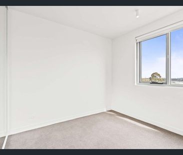 Modern Apartment Living with Convenience and Style - Photo 4