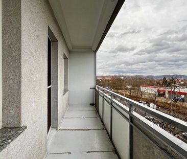 Familienfreundliche 3-Zimmerwohnung mit Balkon und Aufzug! - Photo 1