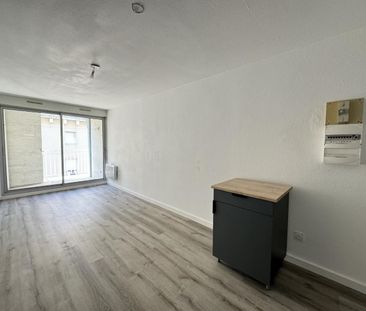 Location Appartement 2 pièces 34m² SETE 34200 - Photo 1