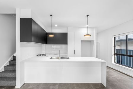 Home For Rent - Photo 2