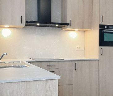 Appartement te huur in Bree voor € 900 met 2 slaapkamers - Photo 5