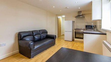 Gordon Road, Cathays, CF24 - Photo 2