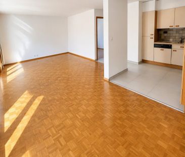 00306 - Appartement 3.5 pièces - Rte de la Raffinerie 22 A et B - M... - Photo 1