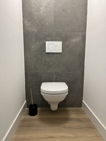 Beautiful renovated and newly furnished room with kitchenette in Maastricht te huur - Photo 3