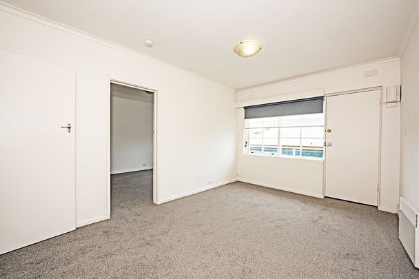 7/204 Neerim Road, Carnegie VIC 3163 - Apartment For Rent | Domain - Photo 1