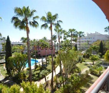 Alquiler de dúplex en Bulevar Príncipe Alfonso de Hohenlohe, 13 - Photo 2