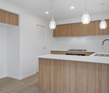 Brand New 4-Bedroom Family Home - Photo 5