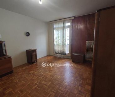 Kiadó jó állapotú panel lakás - Pécs - Fotó 3