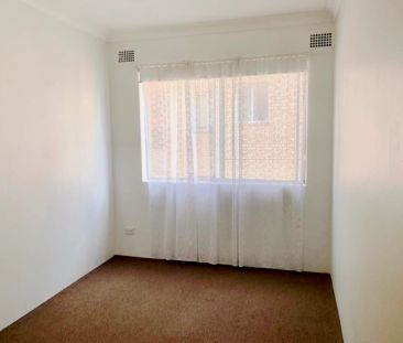 2Bedrooms, 1Bathrooms - Photo 4