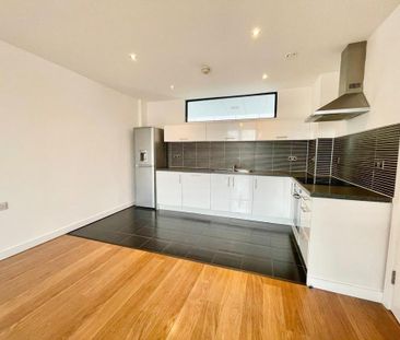 2 bedroom flat to rent - Photo 6