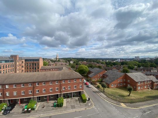 Raleigh Street, Raleigh Square Raleigh Street, NG7, Nottingham - Photo 1