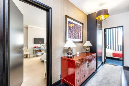 5 bedroom semi-detached house to rent - Photo 2