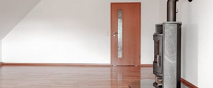 IDYLLISCH IM ERZGEBIRGE! Tolle 4-Raum Wohnung mit Kamin - Foto 1