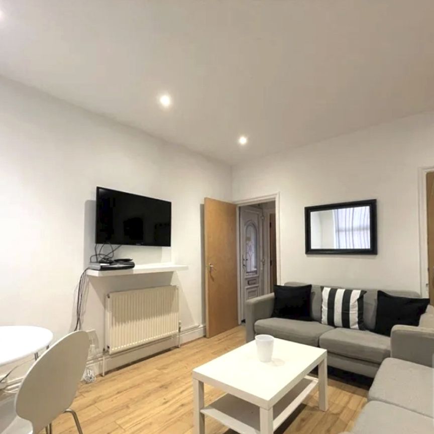 Harland Road, - Photo 1