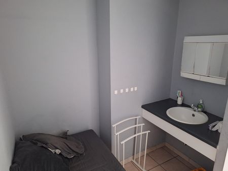 kamer 0.1 gelijkvloers - Maria-Theresiastraat 48 - Photo 5