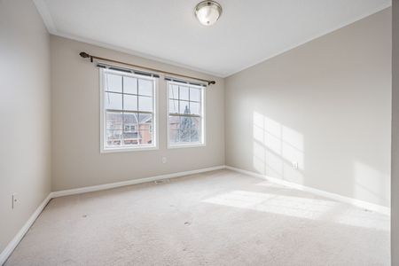 For Lease - 744 Edwards Avenue, Milton, Ontario - Photo 4