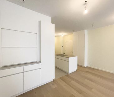 Nieuw gelijkvloers appartement met tuin in een modern hoekgebouw gelegen in de Leopoldlaan. - Foto 1