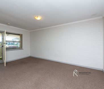 Summer Loving - Photo 2