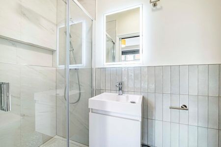 1 bedroom house of multiple occupation to rent - Photo 4