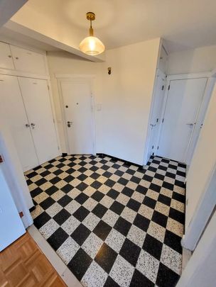 Appartement te huur - Photo 1