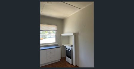 6 Rupert Street, Port Augusta - Photo 4