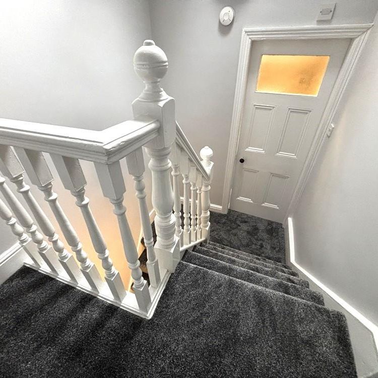 4 bedroom terraced house to rent - Photo 1