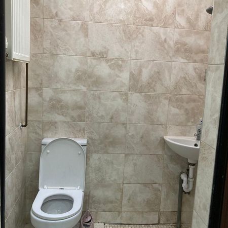 2 bedroom house share to rent - Photo 4