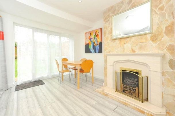 3 bedroom detached house to rent - Photo 1