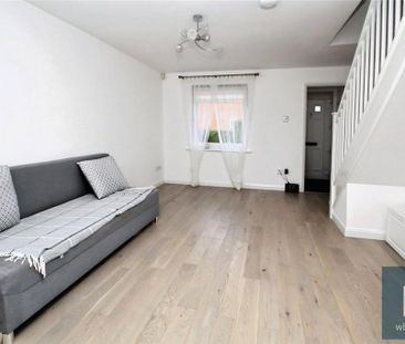 2 bedroom semi-detached house to rent - Photo 5