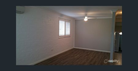 House for rent - Photo 5