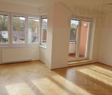 Pronájem bytu 2+kk 71 m² - Photo 3