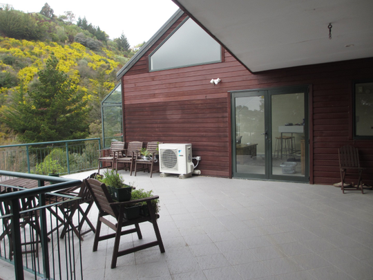 Easy Living on the Hill - 4 Bedrooms in Cashmere - Photo 1